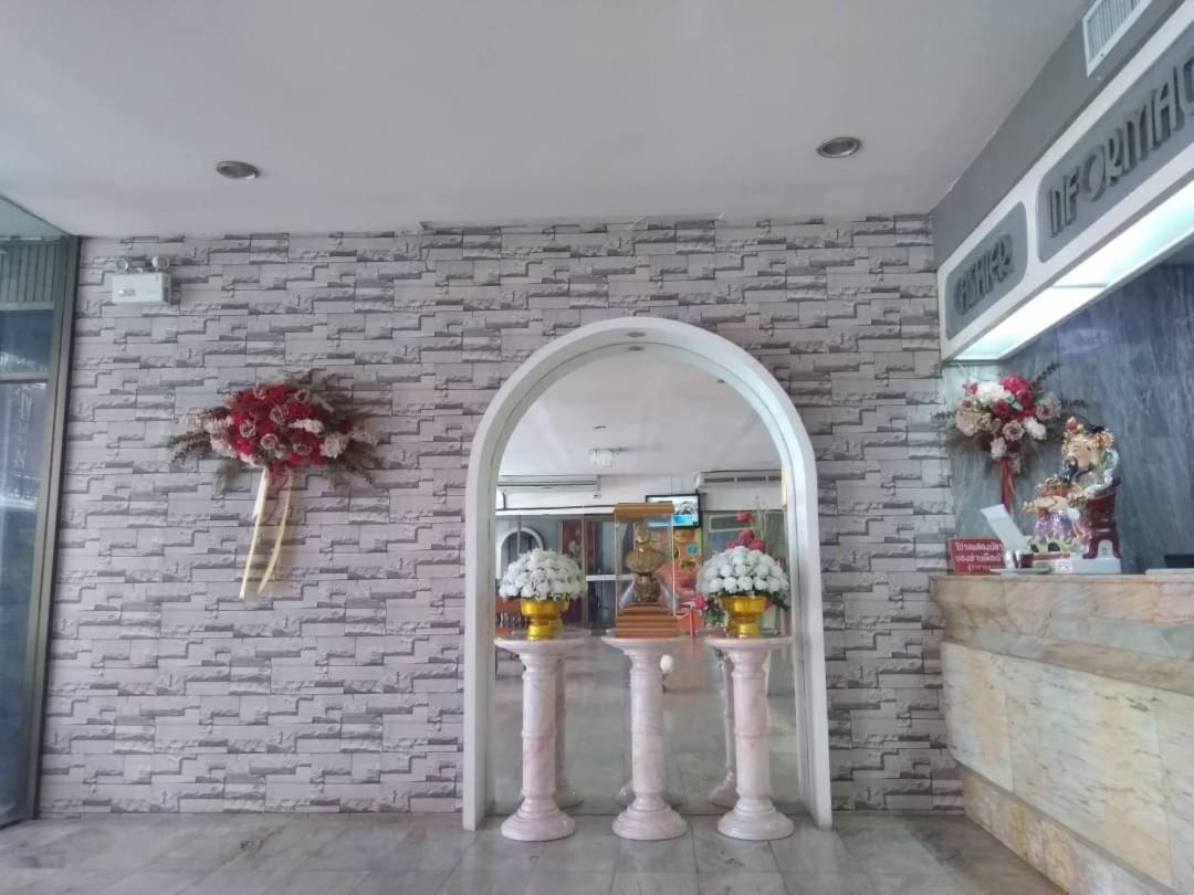 Indra Hotel Hatyai Hat Yai Exterior foto